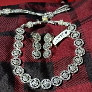 Elegant Silver Jewelry Set